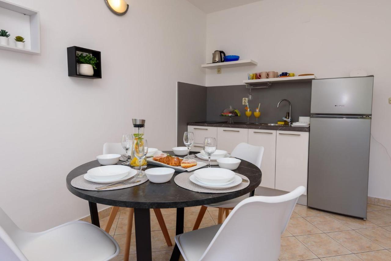 Apartments Bjelis 克勒克 外观 照片