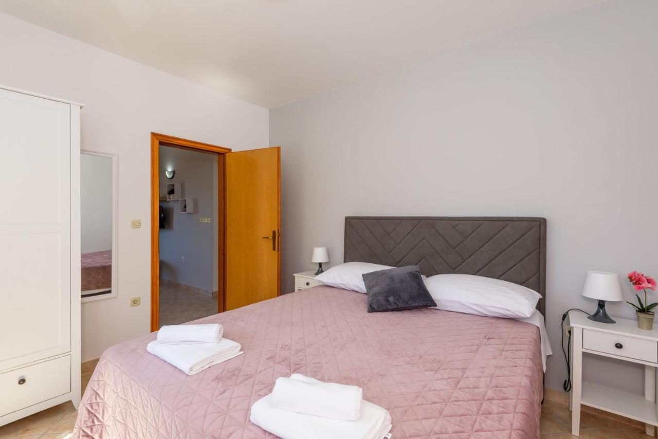 Apartments Bjelis 克勒克 外观 照片