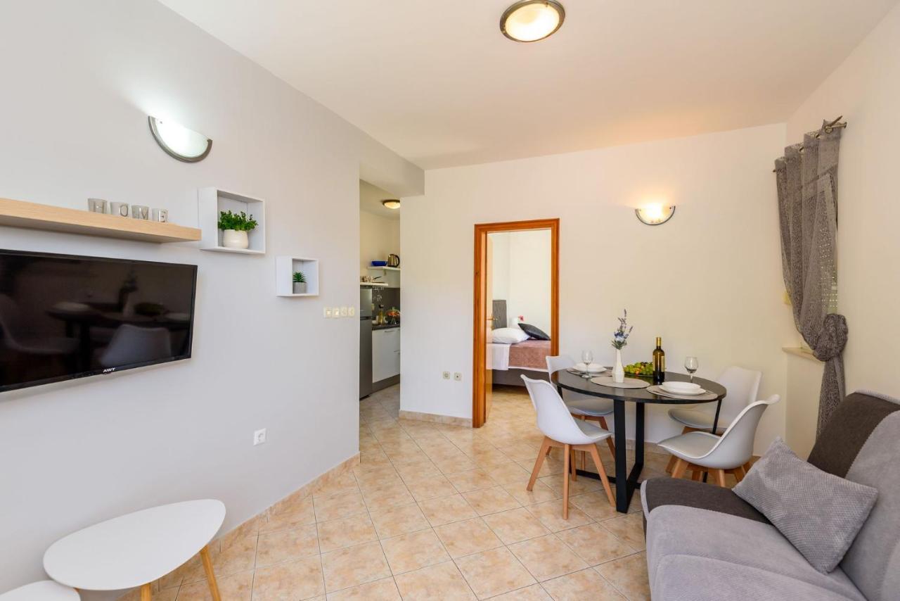 Apartments Bjelis 克勒克 外观 照片