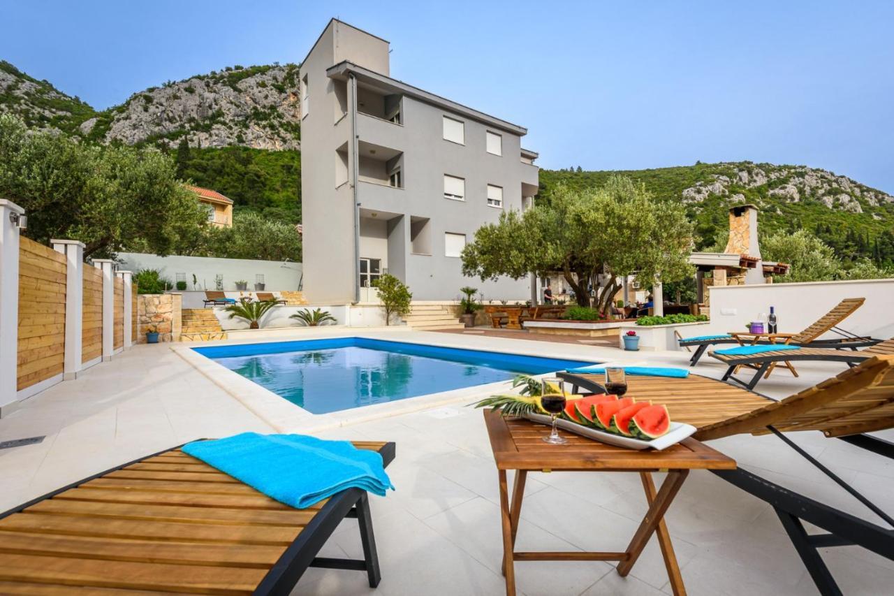 Apartments Bjelis 克勒克 外观 照片